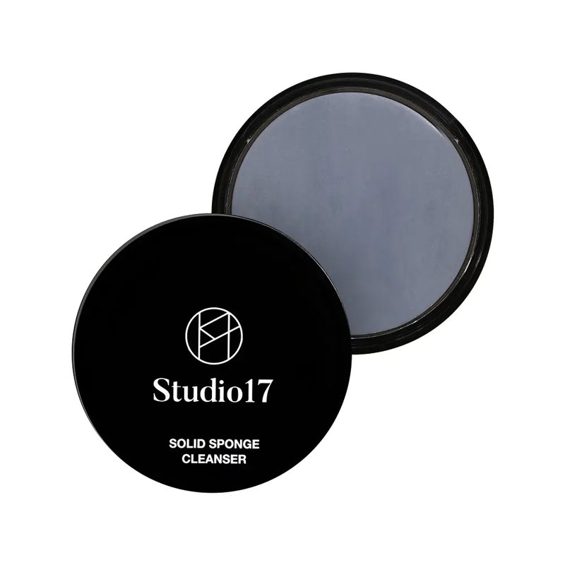 Studio17 Brush & Puff Cleanser